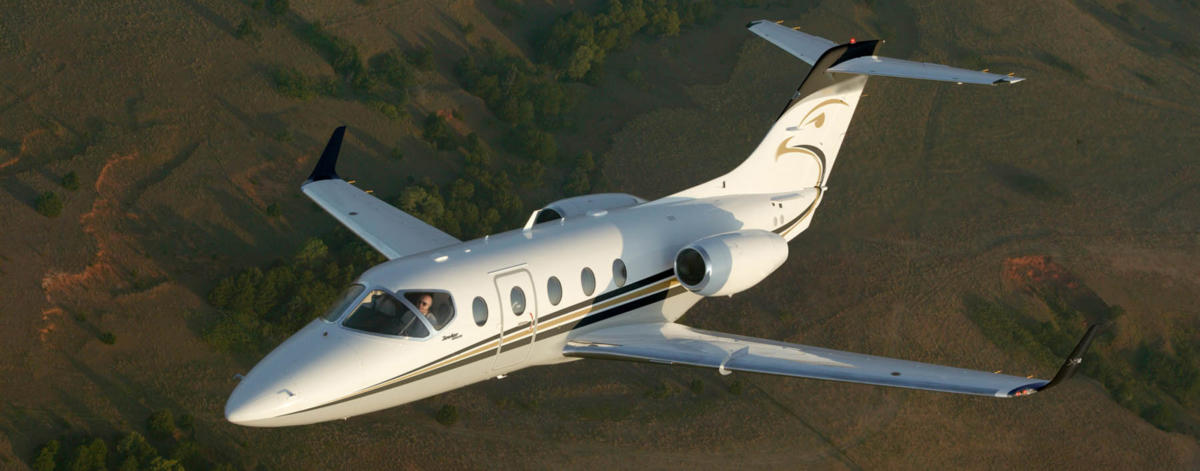 Hawker 400XP exterior for Teterboro charter