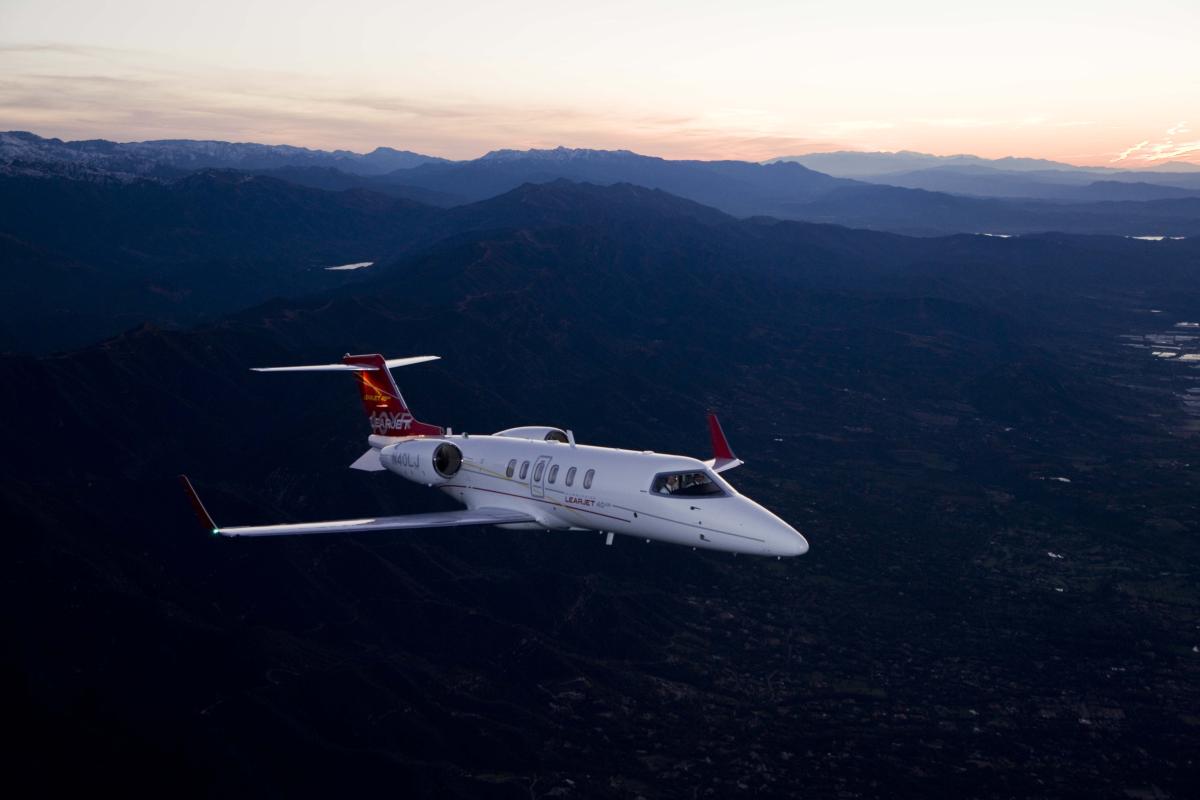 Learjet 40 exterior for Teterboro charter