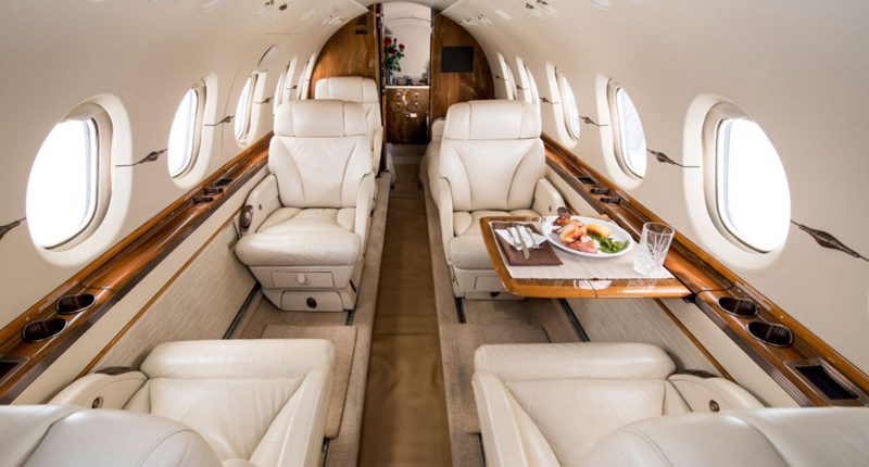 Hawker 850XP cabin interior for Teterboro charter