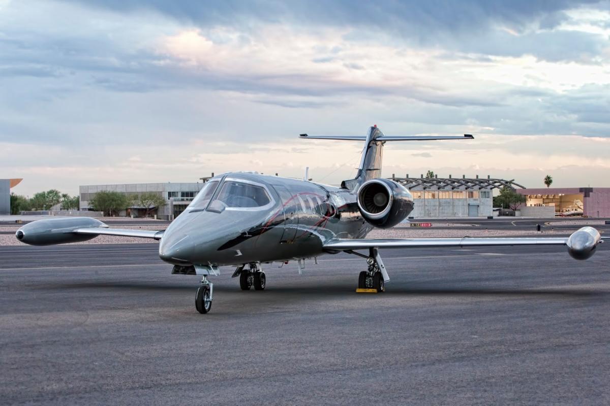 Learjet 35 exterior for Teterboro charter