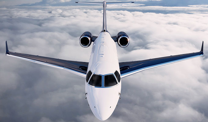 Embraer Legacy 450 exterior for Teterboro charter