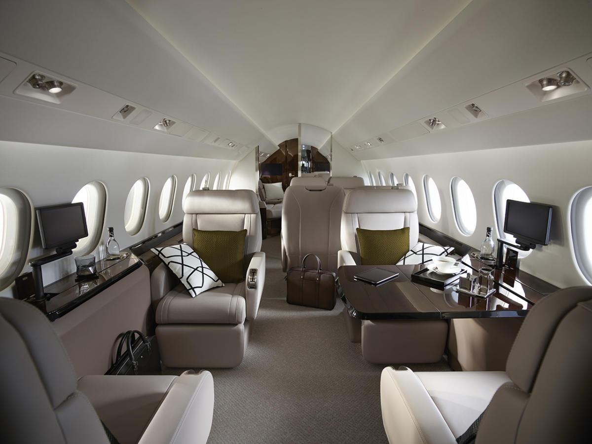 Dassault Falcon 900LX cabin interior for Teterboro charter