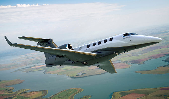Embraer Phenom 300 exterior for Teterboro charter