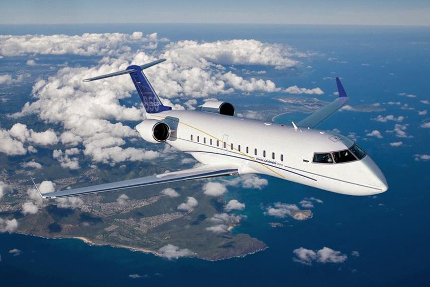 Challenger 850 exterior for Teterboro charter